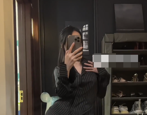 加入九头蛇微密圈精选作品集，发现网红的秘密资源！