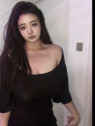 软糖熊直播热舞现场回顾，舞动青春