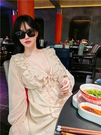 张鑫baby录屏跳舞精彩瞬间回顾，微密圈私密视频合集独家分享