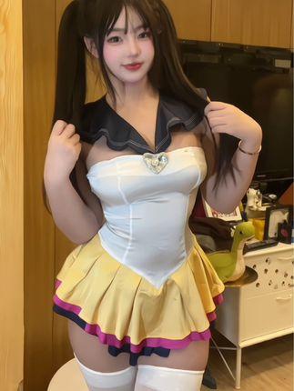 小u优优子微密圈资源的艺术价值（抖音网红小u优优子的微密圈精华）