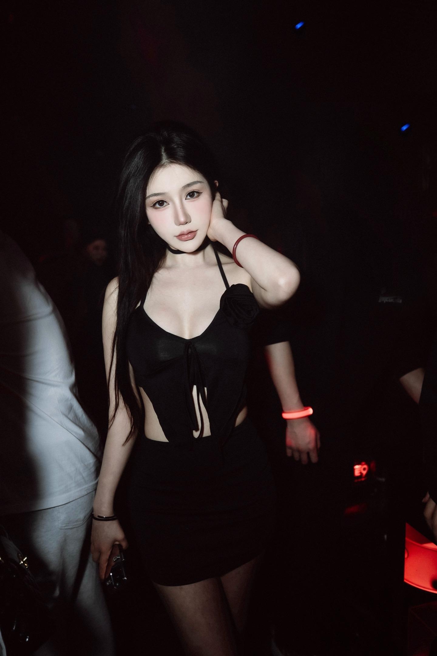 艾拉·isla健身作品合集,微密圈中完美身材展示的秘密 艾拉·isla健身作品合集,微密圈中完美身材展示的秘密