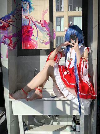 不吃瑜丸啊抖音微密圈作品穿搭大比拼，谁更吸睛