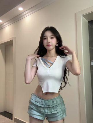 抖音智桃Lucky的维密资源图片分享,气质高贵的她! 抖音智桃Lucky的维密资源图片分享,气质高贵的她!