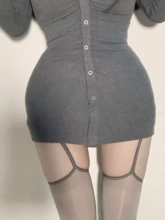 小芋泥yyy的时尚穿搭技巧，她的穿搭风格有哪些独特之处？