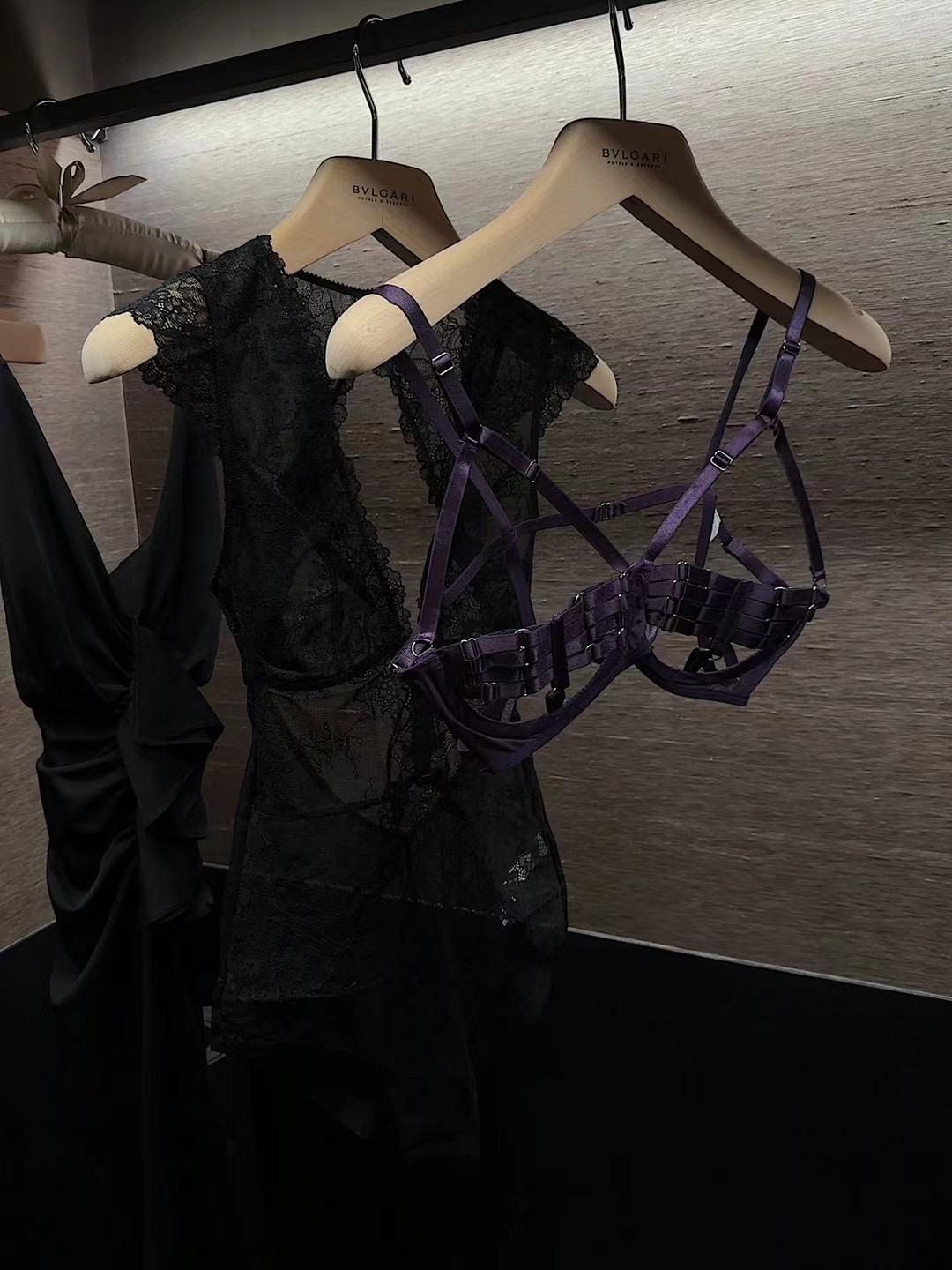 脸红Dearie鼎盛时期回顾,她的辉煌岁月有哪些亮点? 脸红Dearie鼎盛时期回顾,她的辉煌岁月有哪些亮点?