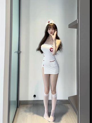 小马漫漫直播活动，了解她的直播互动与精彩瞬间