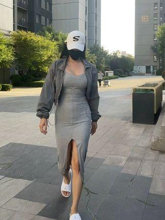 抖音网红王兔兔微密圈分享丰富福利资源，元气满满的健身女郎