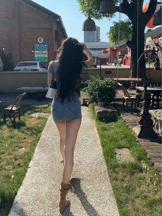 李嘉欣97微博内容独家解析,她的言语背后藏着怎样的心情? 李嘉欣97微博内容独家解析,她的言语背后藏着怎样的心情?