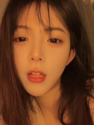 欣赏颜值爆表加入抖音妮好甜呀微密圈,畅享精彩资源和互动交流 欣赏颜值爆表加入抖音妮好甜呀微密圈,畅享精彩资源和互动交流