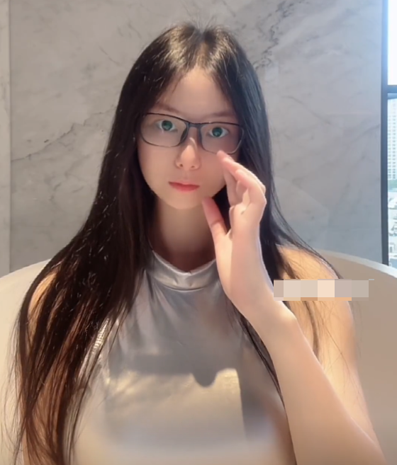 抖音网红俏妞微密圈资源是什么，这么顶吗？