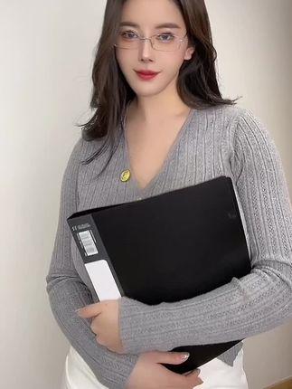 抖音猪小七的舞蹈视频为何火爆?猪小七性感舞姿的魅力 抖音猪小七的舞蹈视频为何火爆?猪小七性感舞姿的魅力