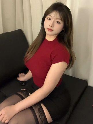 月球造梦家维密圈新作品亮相，她的私密创作揭秘