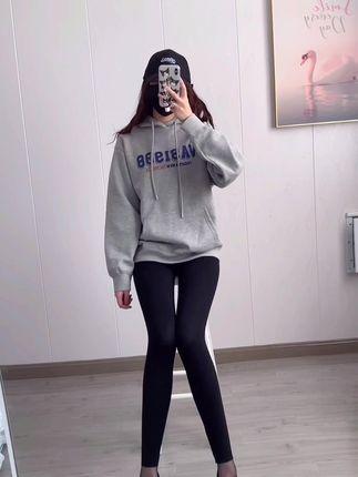 林扣弦微密圈资源大揭秘,清纯女神的私密照片与视频 林扣弦微密圈资源大揭秘,清纯女神的私密照片与视频