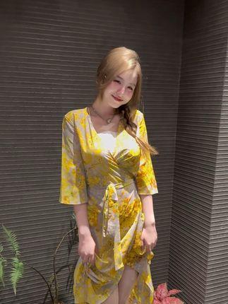 翻白眼的八酱她到底做了什么？解析八酱翻白眼背后的幽默梗