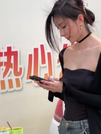 李嘉欣97微博更新,网红女神的最新动态分享 李嘉欣97微博更新,网红女神的最新动态分享