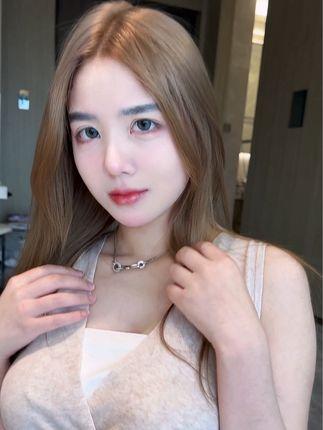 快手女神八酱的时尚潮流影响力,揭秘八酱在时尚界的独特魅力 快手女神八酱的时尚潮流影响力,揭秘八酱在时尚界的独特魅力