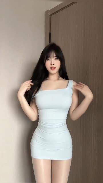 琳铛觅圈照片下载指南,指导如何下载她在觅圈中的照片 琳铛觅圈照片下载指南,指导如何下载她在觅圈中的照片