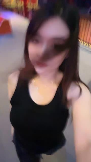 奶雯真名叫什么?奶雯微密圈图片好看吗? 奶雯真名叫什么?奶雯微密圈图片好看吗?