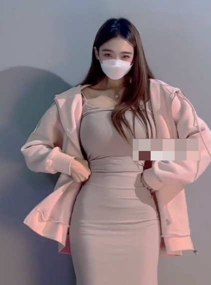 抖音网红兔宝妮to长啥样？（兔宝妮to微密圈图片精选作品）