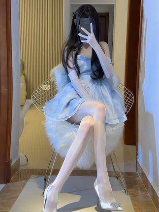 猫梨梨的视频更新解析，她的作品展示了什么风采？