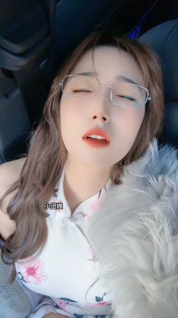 小艾根本吃不饱是什么梗,网红现象解析 小艾根本吃不饱是什么梗,网红现象解析