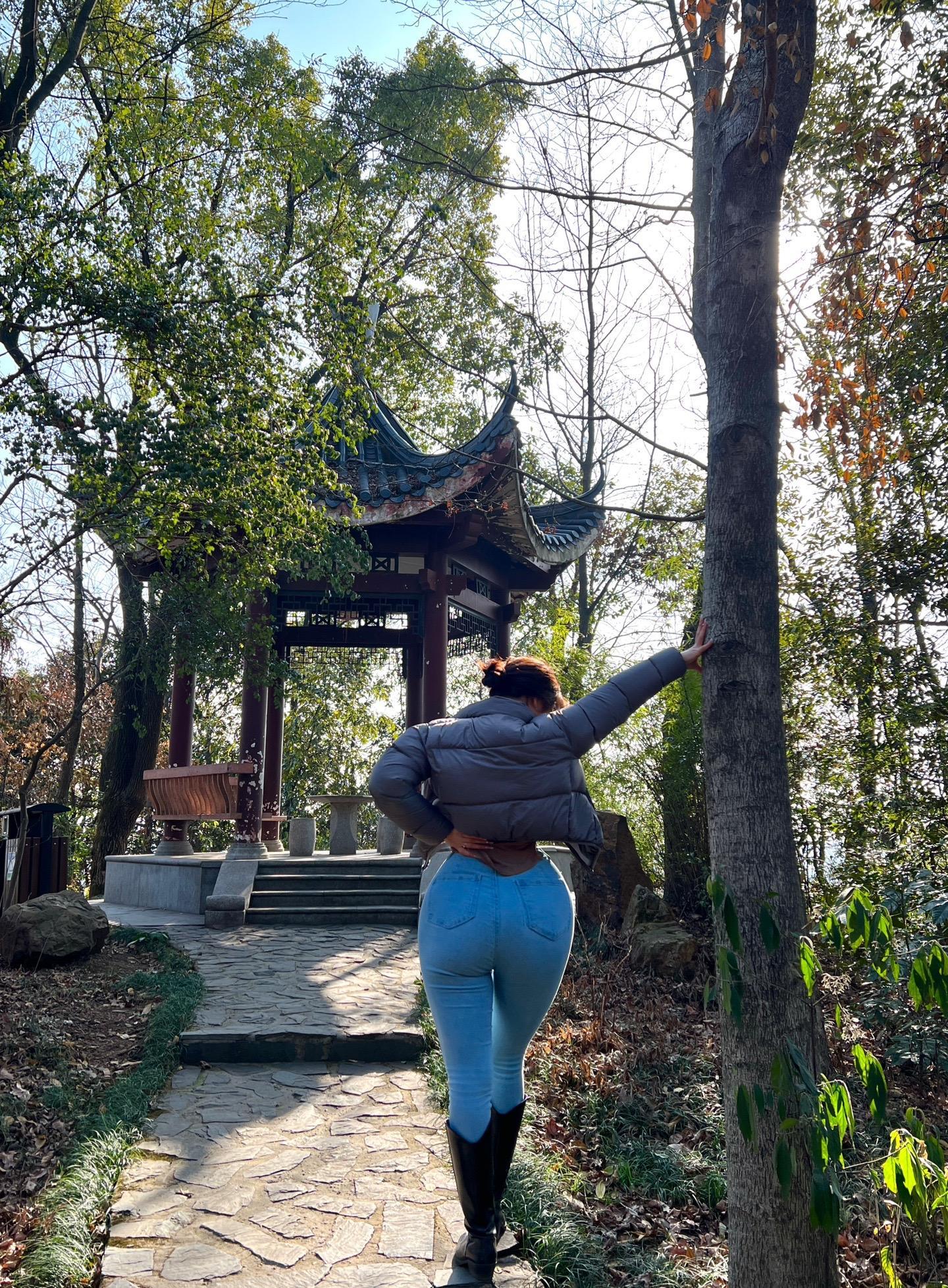 安妮yoo基本资料,了解这位网红的身份和生平 安妮yoo基本资料,了解这位网红的身份和生平