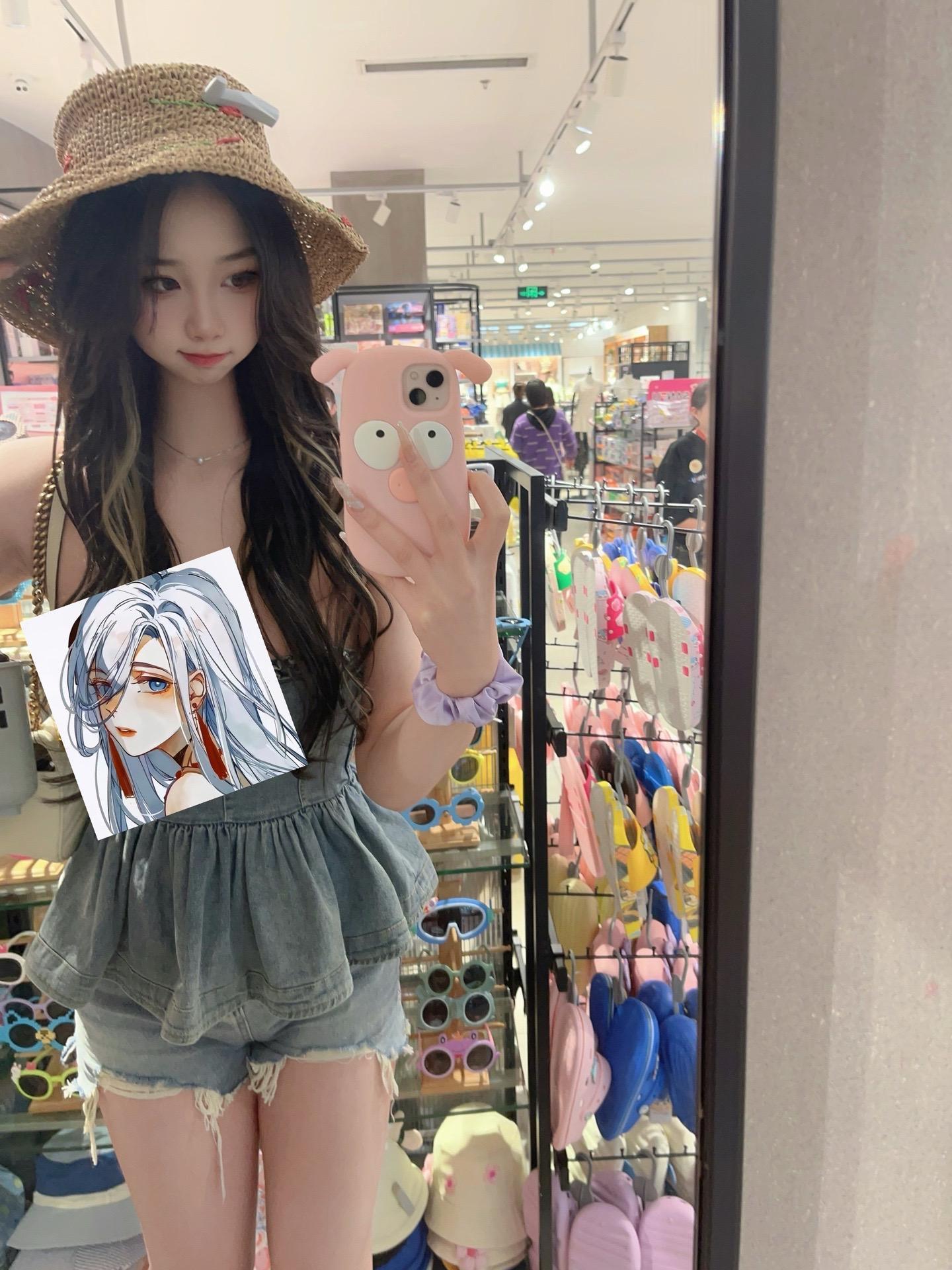 抖音网红不要说我很漂亮(云朵儿的圈子)微密圈作品，完美曲线和清新颜值让人心动