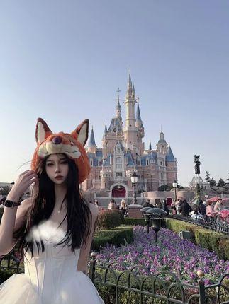 抖音网红不要说我很漂亮(云朵儿的圈子)微密圈作品，完美曲线和清新颜值让人心动