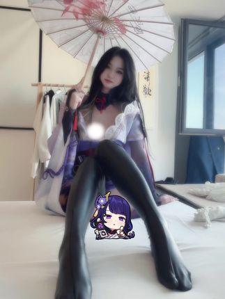 抖音网红不要说我很漂亮(云朵儿的圈子)微密圈作品，完美曲线和清新颜值让人心动