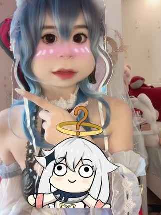 抖音网红不要说我很漂亮(云朵儿的圈子)微密圈作品，完美曲线和清新颜值让人心动