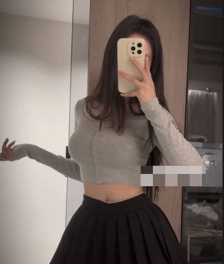 辣妹日记CL模特weme陈佩奇图片精选作品,粉色的猪实至名归! 辣妹日记CL模特weme陈佩奇图片精选作品,粉色的猪实至名归!