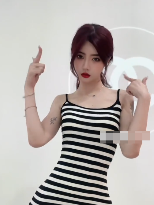 抖音网红保琳球有点胖微密圈，分享健康、美食与运动的资源