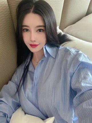 猪小七女帝装图片欣赏,猪小七的霸气造型解析 猪小七女帝装图片欣赏,猪小七的霸气造型解析