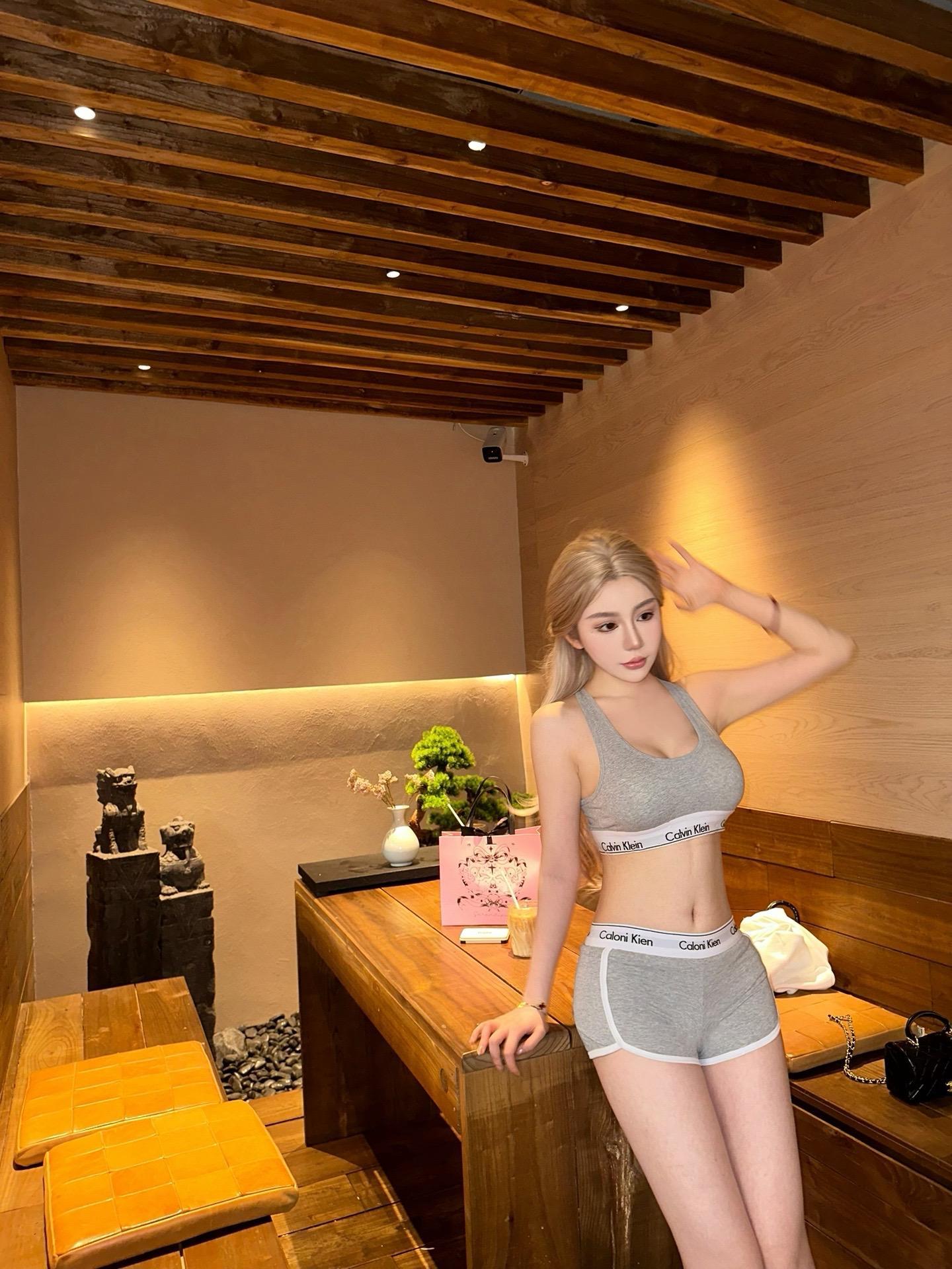 艾拉isla付费资源分享，微密圈收费图片和视频大公开