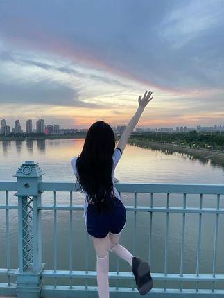 沈汝凡超哇塞微密圈个人资料揭秘，从未曝光的秘密