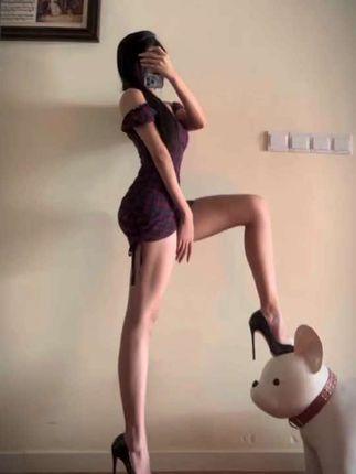 纪念小小v免费图集,在线赏析高颜值美图 纪念小小v免费图集,在线赏析高颜值美图