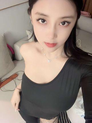 快手奶雯觅圈资料是真的吗?让我们一探究竟 快手奶雯觅圈资料是真的吗?让我们一探究竟