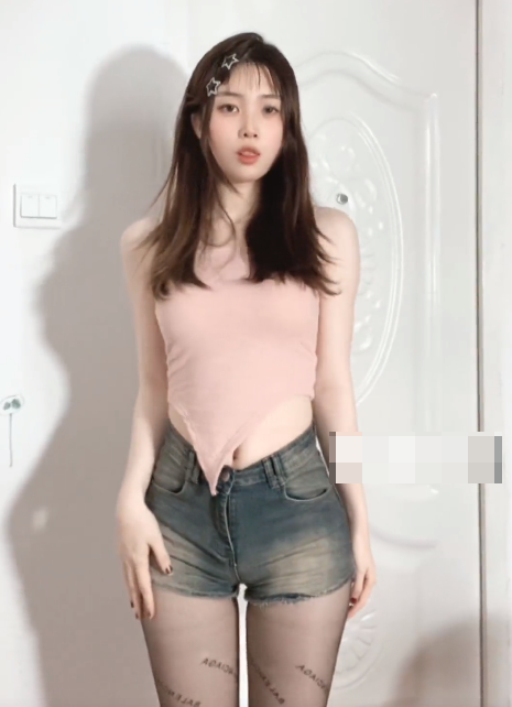 如何看待抖音网红甜子哟微密圈资源