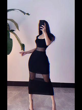 俏妞qiaoniuTT微密圈写真图集，全方位展示魅力