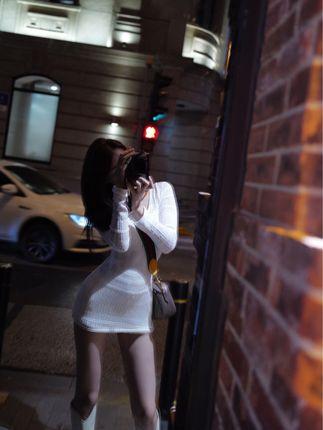 网红脸红mm的早期作品解析,她的独特风格如何形成? 网红脸红mm的早期作品解析,她的独特风格如何形成?