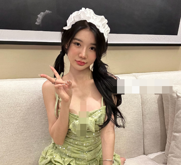 黎允熙微密圈图片，好可爱的女仆妹纸！