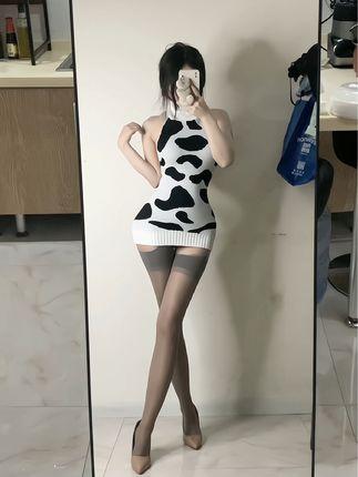 小芋泥yyy微密圈作品美照赏析，散发自信魅力追求梦想之光