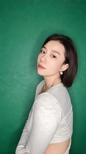 鹿瑶本瑶健身比赛,抖音女神的健美之路 鹿瑶本瑶健身比赛,抖音女神的健美之路