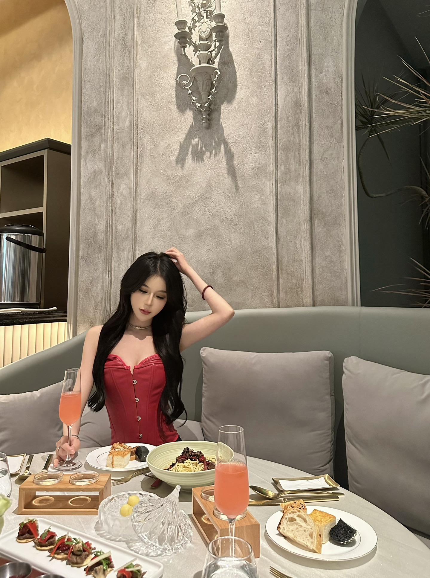 抖音网红艾拉·Isla的性感视图曝光，微密圈付费资源合集