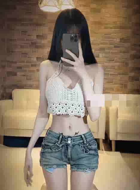 抖音晚安小奶瑶（奶瑶妹妹）微密圈付费视图资源展示，完美身材和迷人颜值