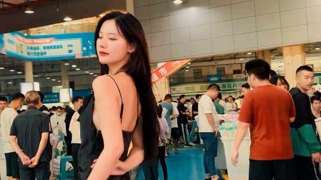 就是阿朱啊在线赏析,比视频好看的图片赏析 就是阿朱啊在线赏析,比视频好看的图片赏析