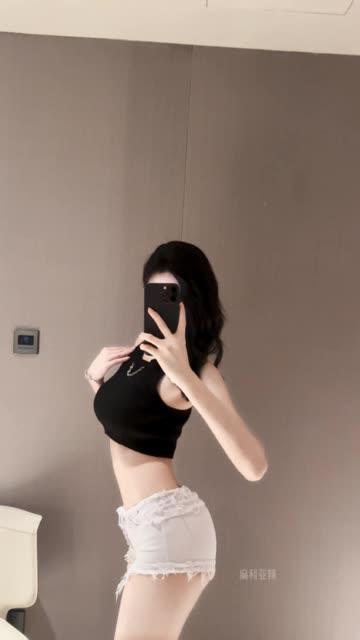 麻利亚辣全部经典写真作品合集,抖音红人麻利亚辣的写真魅力 麻利亚辣全部经典写真作品合集,抖音红人麻利亚辣的写真魅力