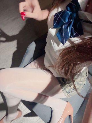 嘉嘉今天要早睡微博图片来袭，可爱嘉的秘密美图下载