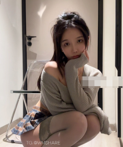 如何看待抖音网红雪霏霏FEI微密圈资源