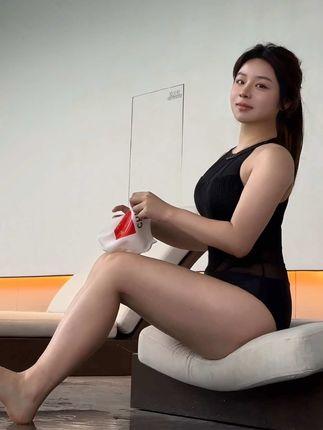 路人拍到的月球造梦家，她的真实颜值大曝光